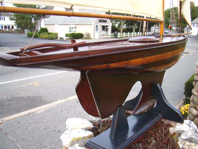 A large plank-on frame NANTUCKET Sloop Pond Boat from the 1940's — image 2